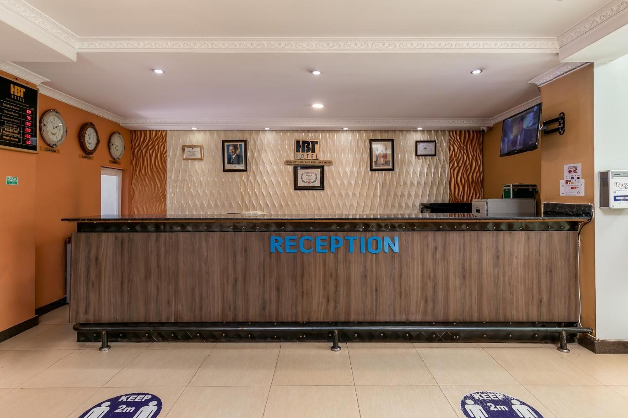 Russell Hotel Kampala Exterior foto